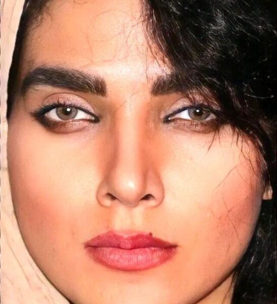 عکس چشم سارا رسول زاده