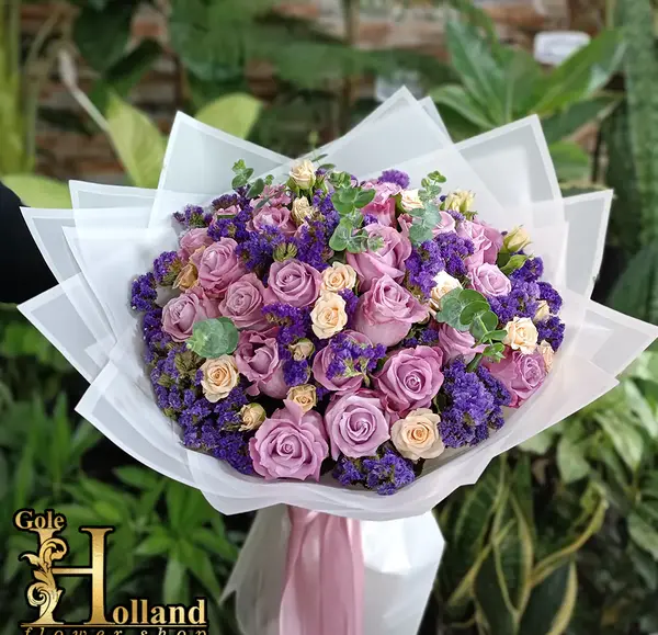 عکس گل رز زنبوری