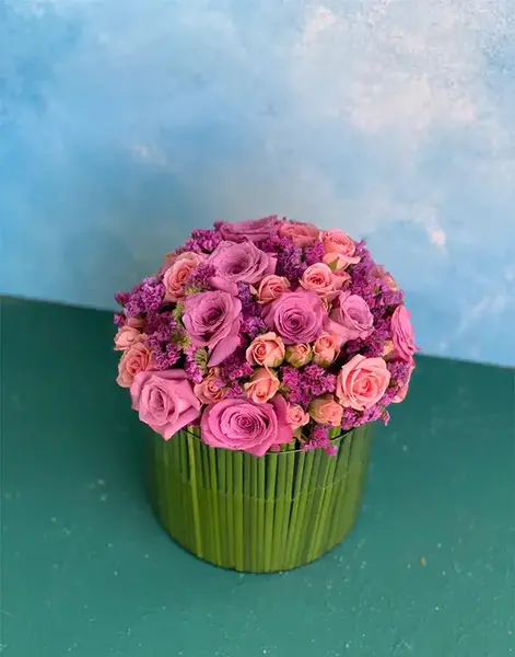 عکس گل رز زنبوری