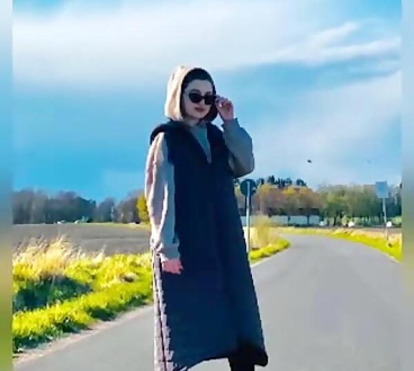 عکس سارا و نیکا فرقانی بدون آرایش