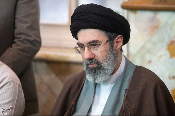 عکس داماد رهبر