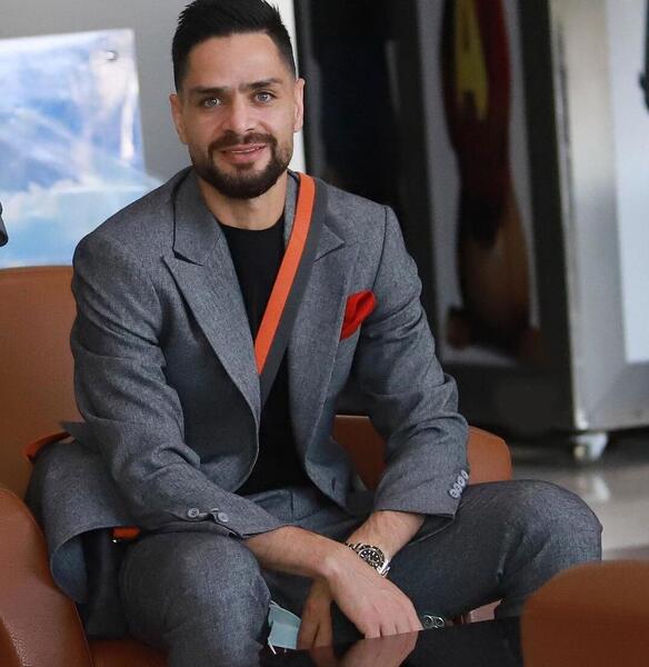 عکس مهسا کامیابی با لباس خانگی