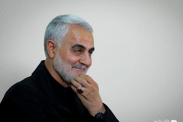 عکس انگشتر قاسم سلیمانی