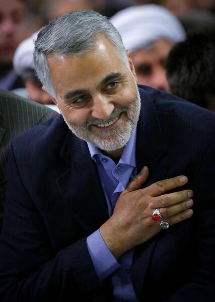 عکس انگشتر قاسم سلیمانی