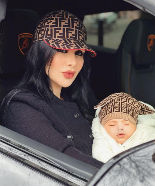 عکس محل زندگی دنیا جهانبخت