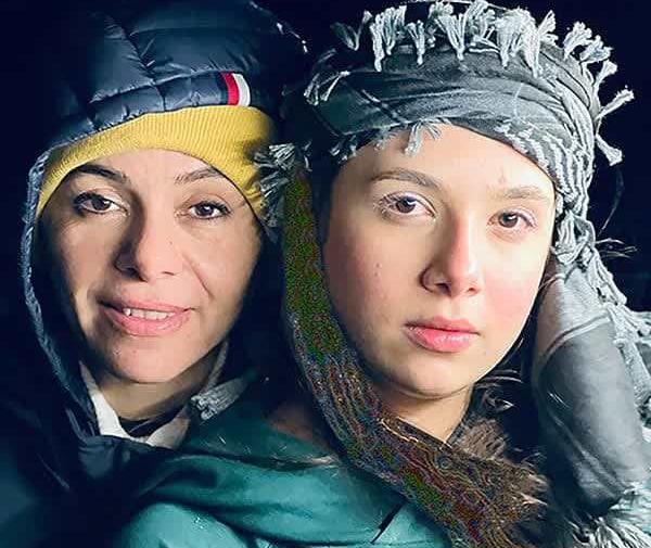 عکس پژمان بازغی با مادرش