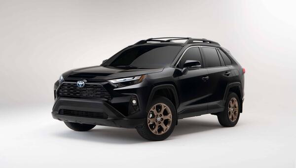 عکس ماشین toyota rav4