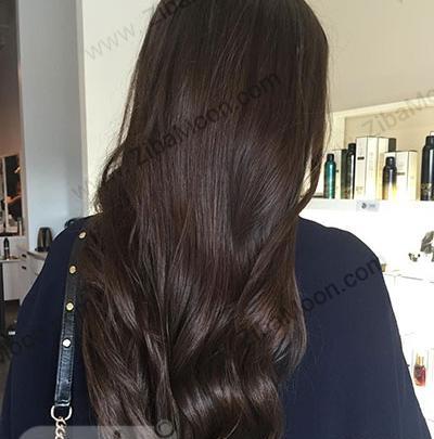 عکس از رنگ موی تیره