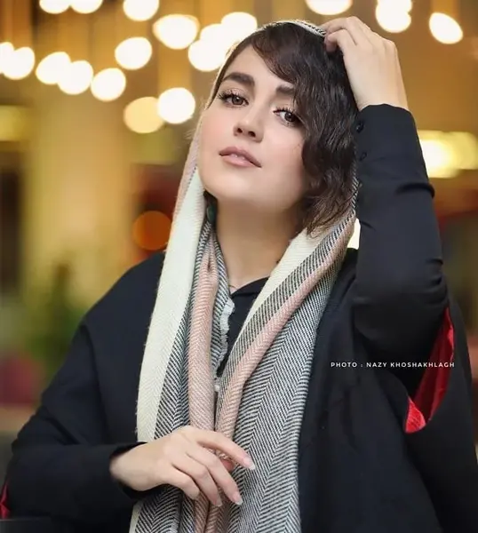 عکس افسانه پاکرو خوشگل
