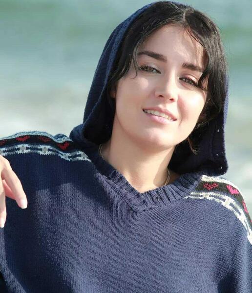 عکس افسانه پاکرو خوشگل