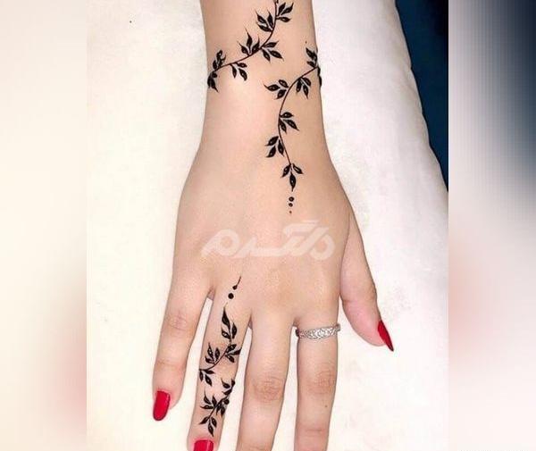 عکس حنا روی دست اسان