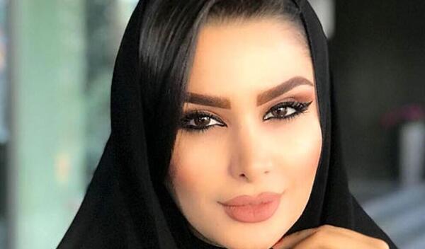 عکس دنیا جهانبخت تنها