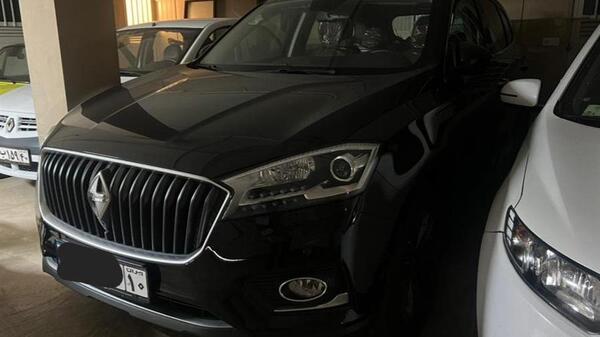عکس ماشین بورگوارد bx5 آلتیمیت