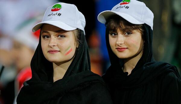 عکس سارا آزادی