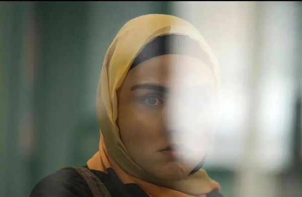 عکس سارا آزادی