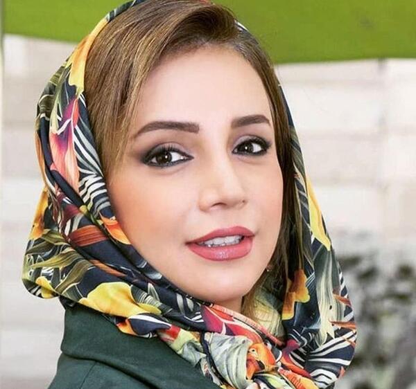 عکس شبنم قلی خانی در جشن حافظ