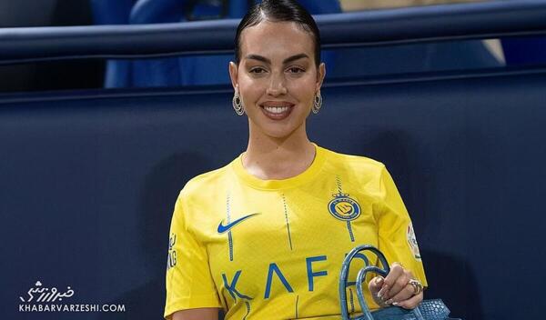 عکس نود جورجینا