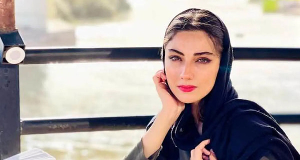 عکس محیا دهقانی با همسرش