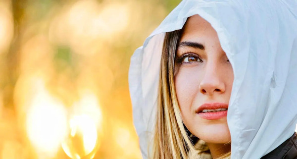 عکس محیا دهقانی با همسرش