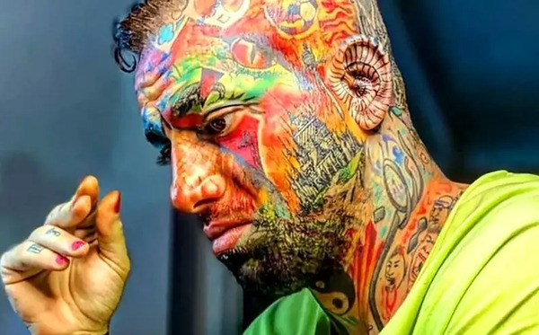 عکس تتلو روی کیک