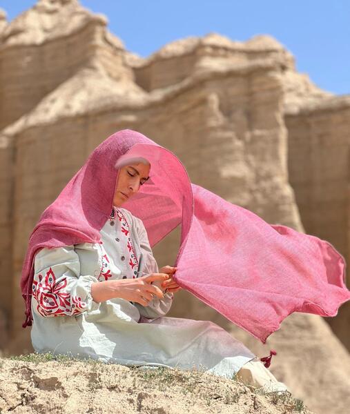 عکس خانم جاهد