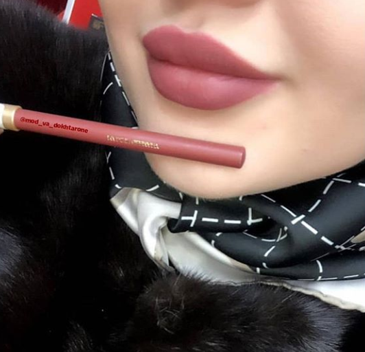 عکس سوتی لب نی نی سایت