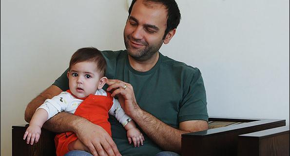 عکس ارش مجیدی و خانواده