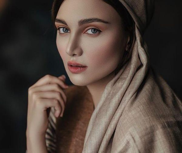 عکس نگین پارسا خواننده