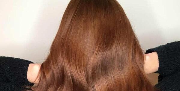 عکس رنگ مو فندقی متوسط