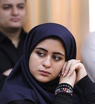 عکس فاطیما بهارمست وخانواده