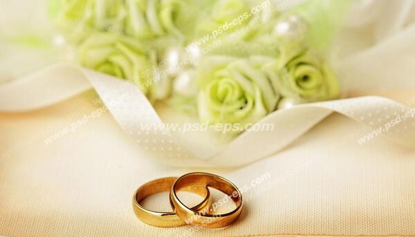 عکس حلقه ازدواج در دست عروس و داماد