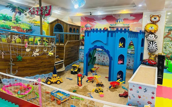 عکس های بارش ارگ رقاص