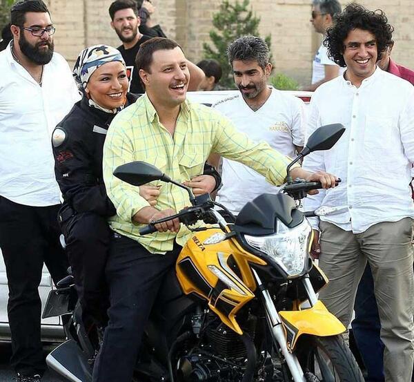 عکس جواد عزتی همسرش