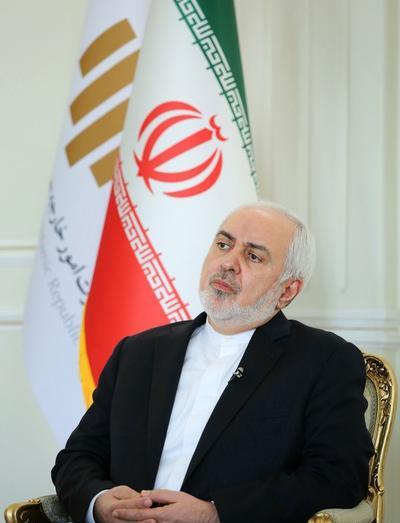 عکس خانه ظریف در آمریکا