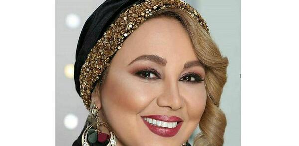 عکس بهنوش بختیاری کنار استخر