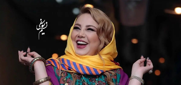 عکس بهنوش بختیاری کنار استخر