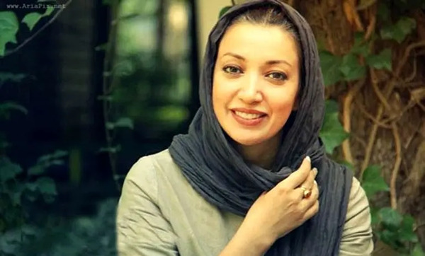 عکس نگار عابدی و دخترش و همسرش