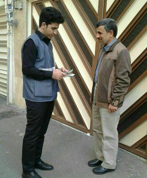 عکس طنز احمدی نژاد