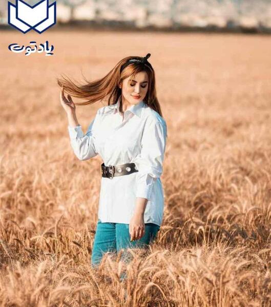 ژست عکس دخترانه در گندم زار