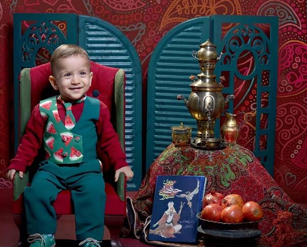عکس یلدایی نوزاد پسر