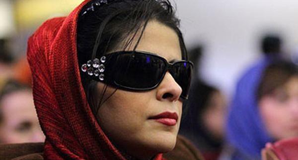 عکس بدون عینک مریم حیدرزاده