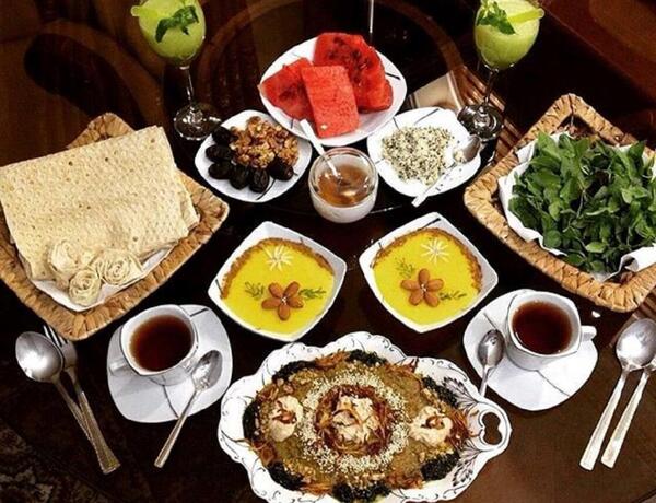 عکس از سفره ی افطار ساده