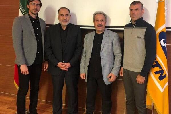 عکس حامیم با کت شلوار