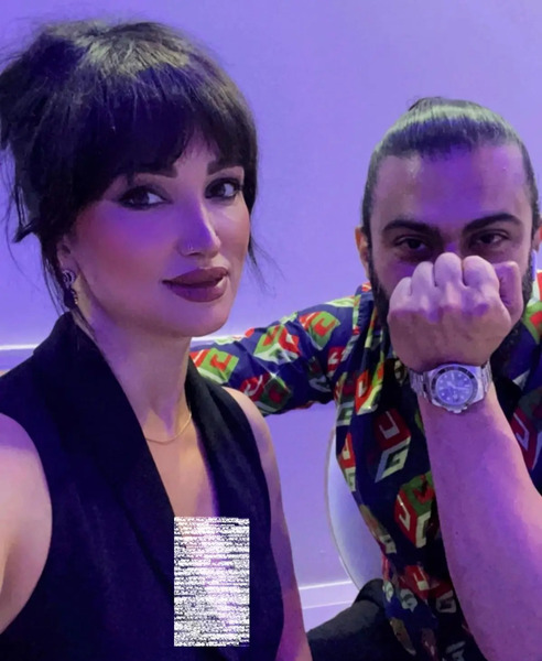 عکس با حجاب روناک یونسی