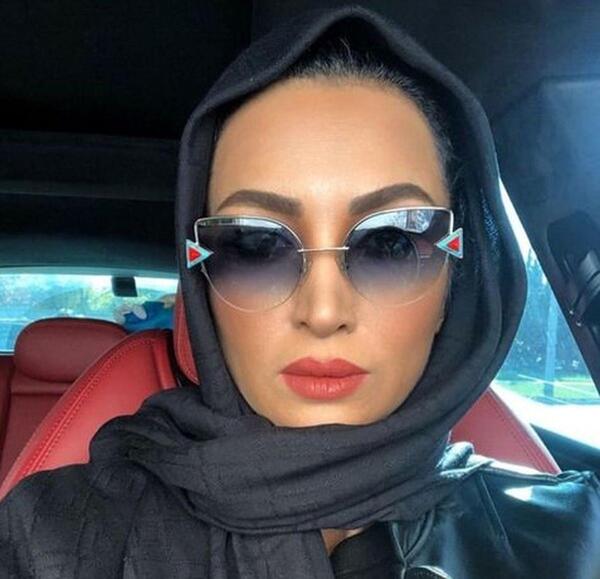عکس با حجاب روناک یونسی
