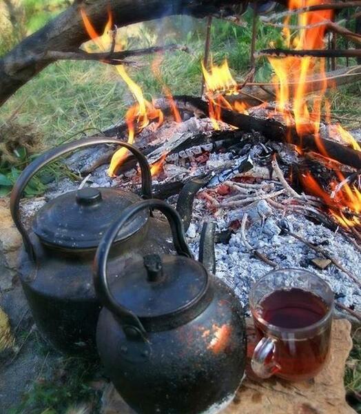 عکس چای روی آتش
