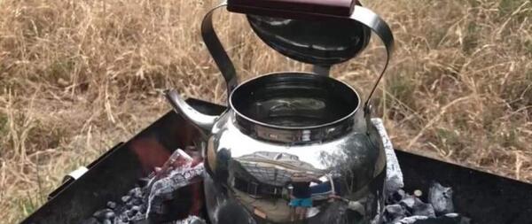 عکس چای روی آتش
