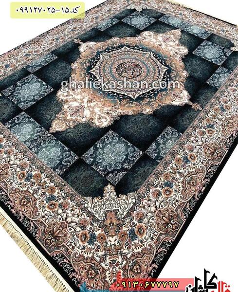 عکس فرش خاطره کاشان