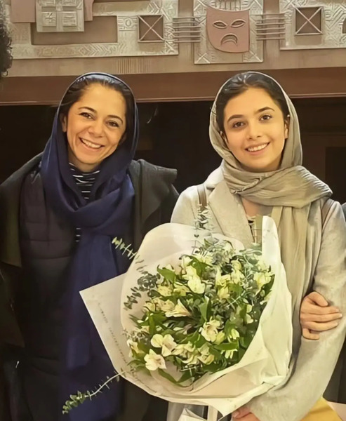 عکس پژمان بازغی و مادرش