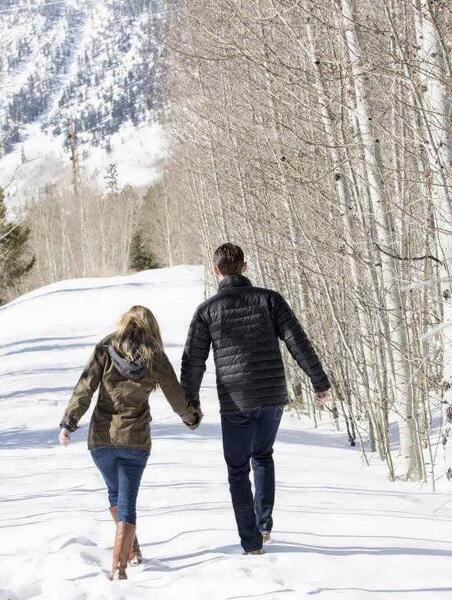 عکس عاشقانه برفی دو نفره